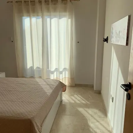 Villa In Ayia Thekla 3 *