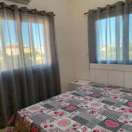 In Ayia Thekla 3 Villa